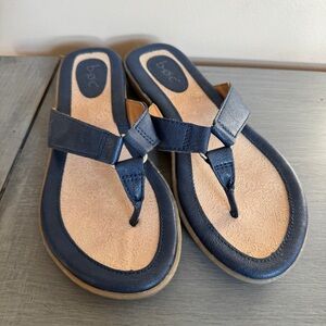 Size 7 BOC Zita Thong Sandals‎ Navy Comfort Flip Flops EUC